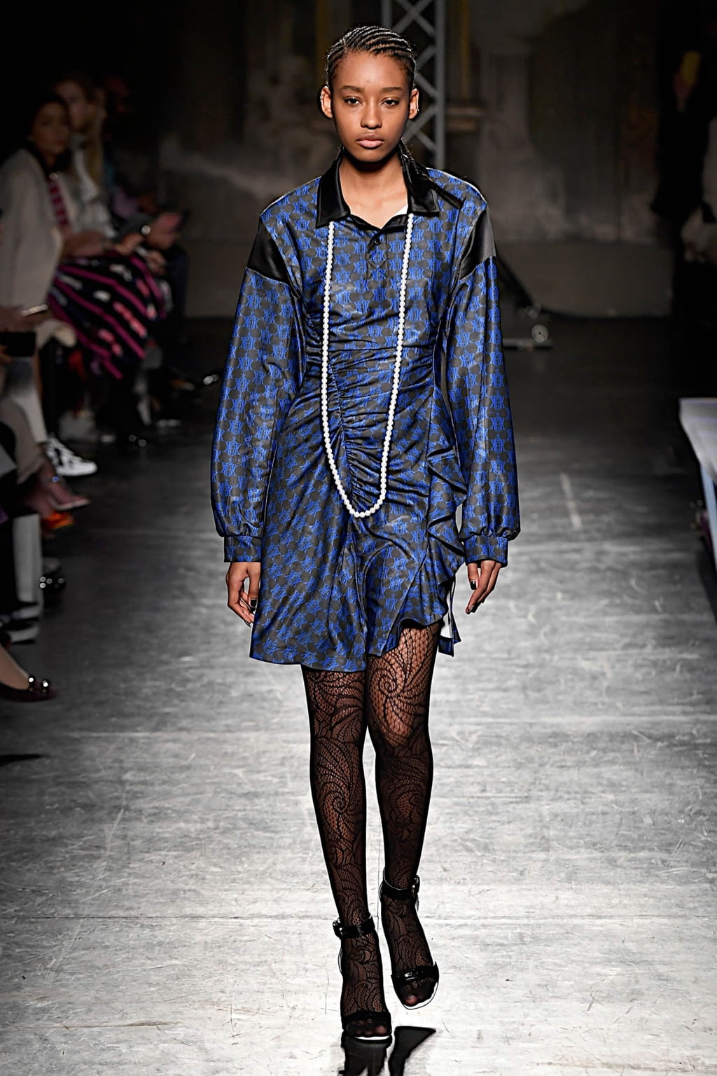 Fashion Week Milan Fall/Winter 2020 look 1 de la collection Pucci womenswear