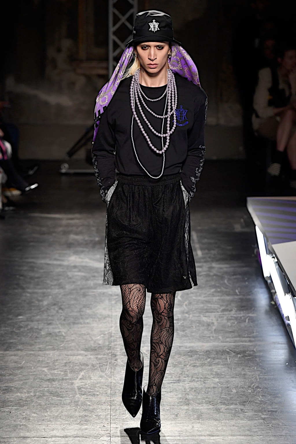 Fashion Week Milan Fall/Winter 2020 look 26 de la collection Pucci womenswear