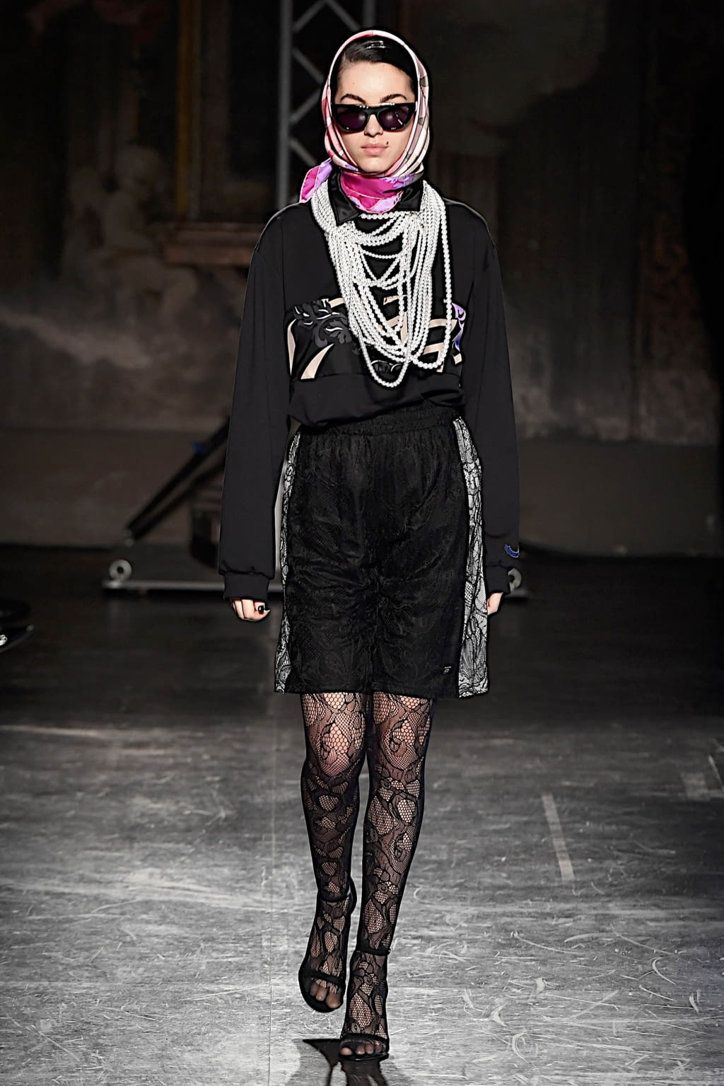 Fashion Week Milan Fall/Winter 2020 look 28 de la collection Pucci womenswear