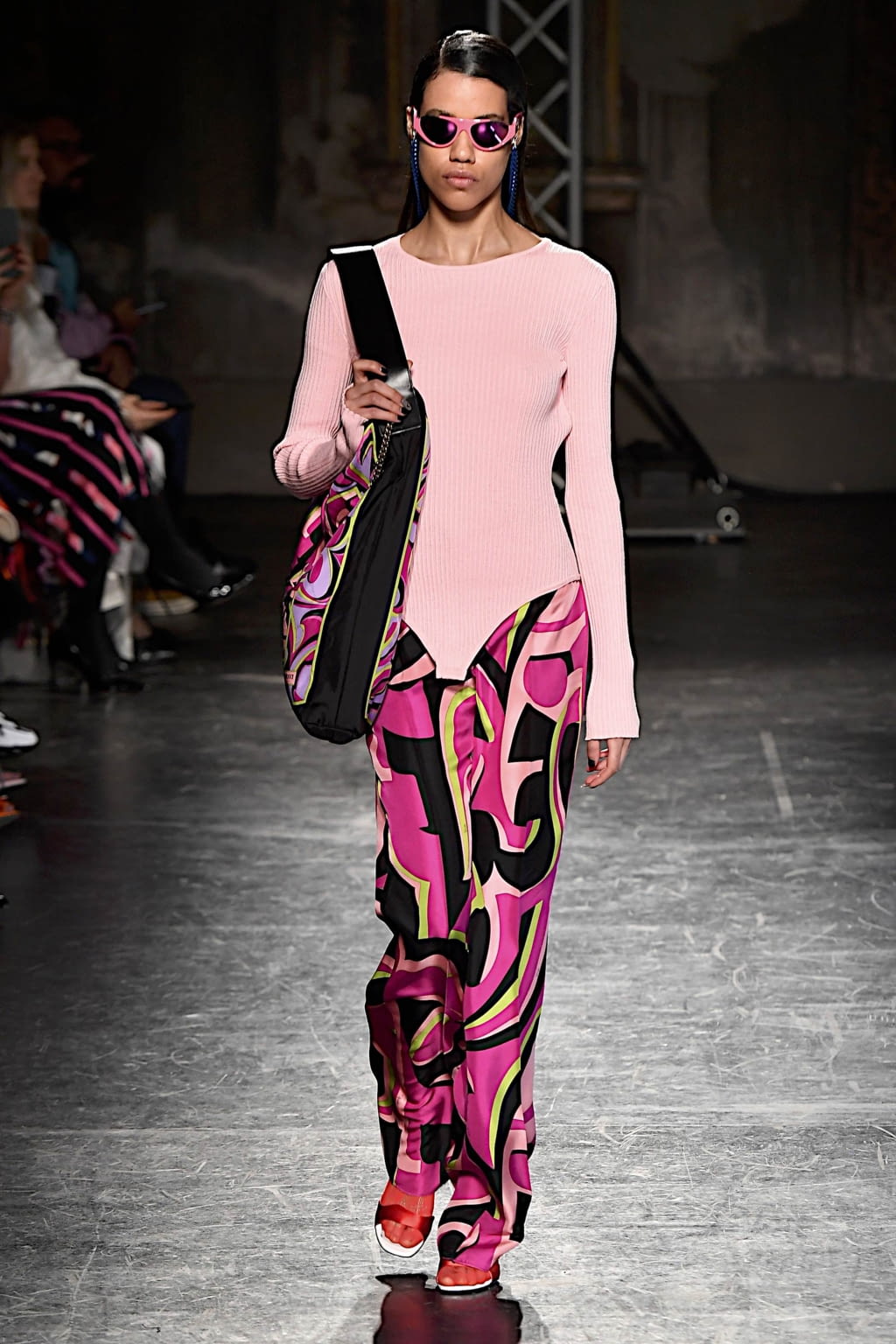 Fashion Week Milan Fall/Winter 2020 look 35 from the Pucci collection 女装