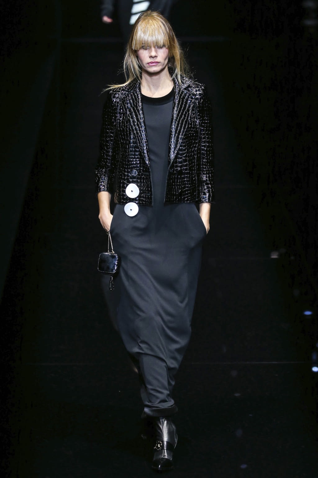 Fashion Week Milan Fall/Winter 2017 look 7 from the Emporio Armani collection womenswear