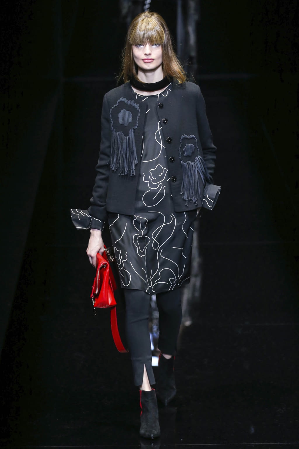 Fashion Week Milan Fall/Winter 2017 look 37 from the Emporio Armani collection womenswear