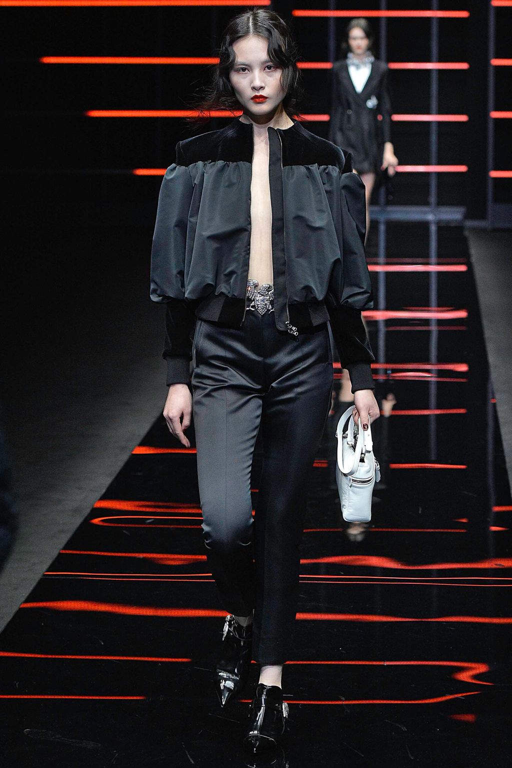 Fashion Week Milan Fall/Winter 2019 look 43 from the Emporio Armani collection womenswear