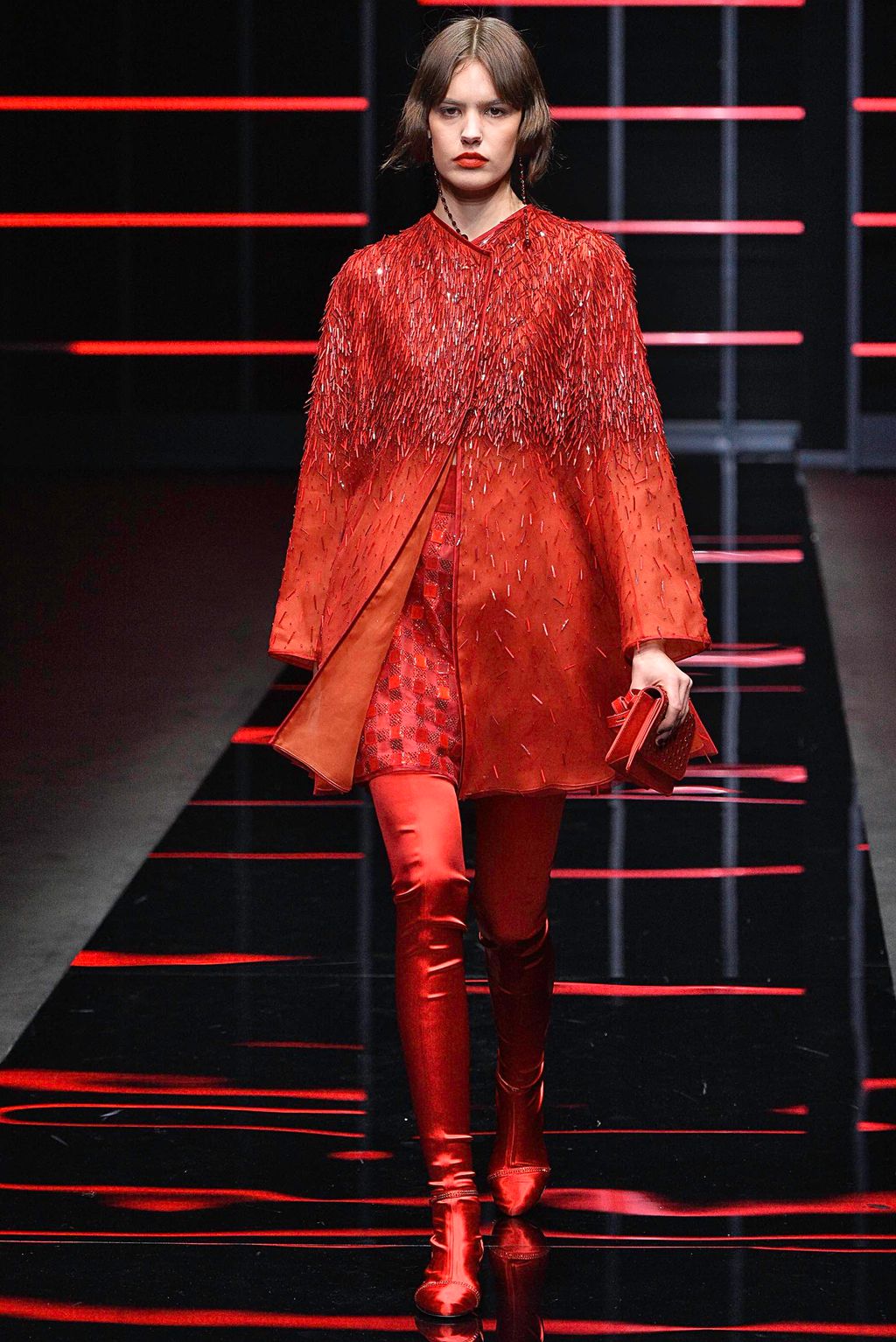 Fashion Week Milan Fall/Winter 2019 look 71 from the Emporio Armani collection 女装