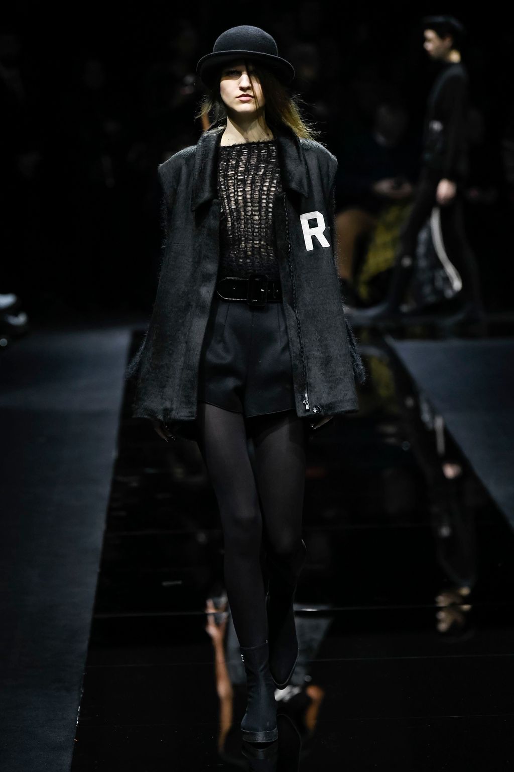 Fashion Week Milan Fall/Winter 2020 look 5 from the Emporio Armani collection womenswear