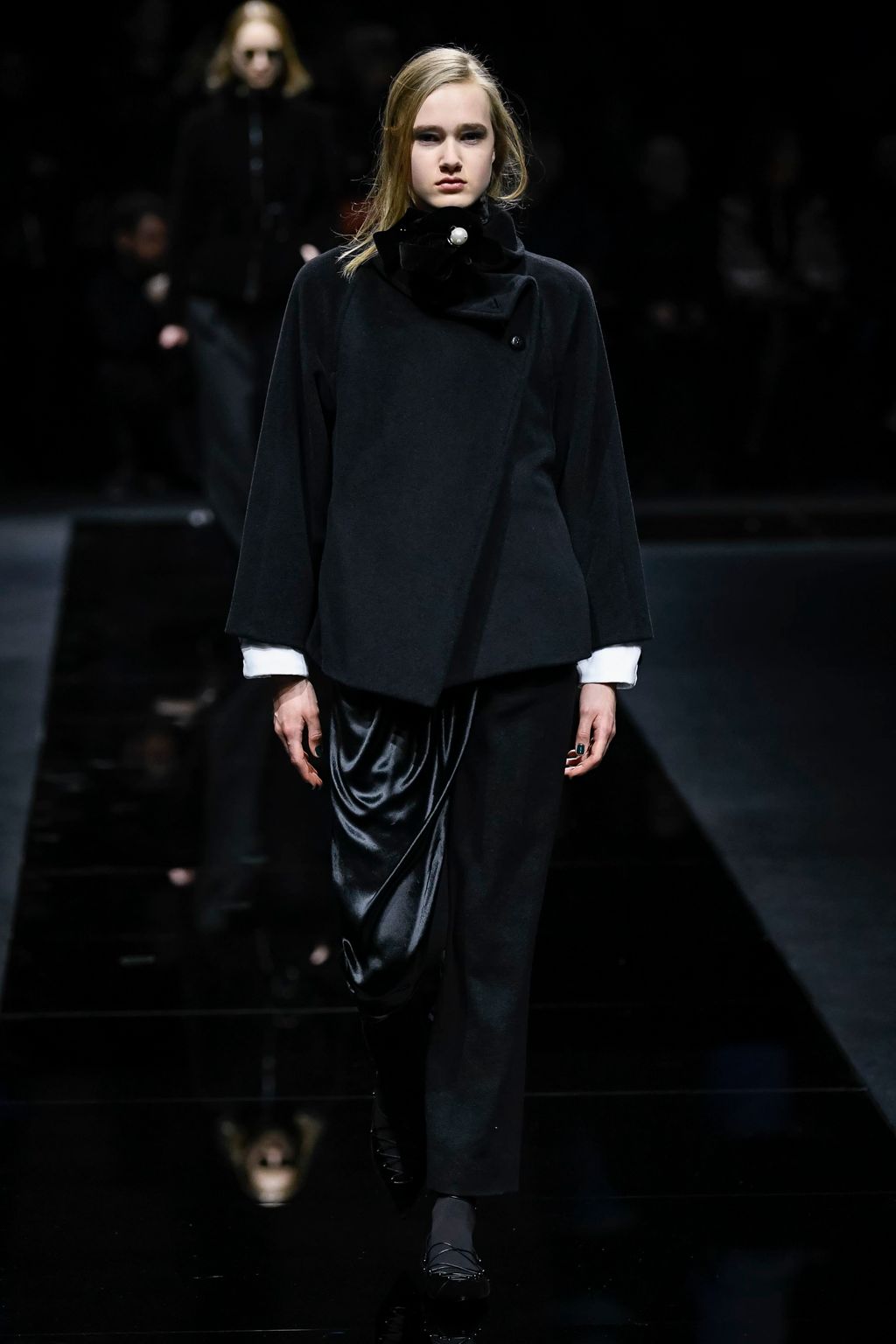 Fashion Week Milan Fall/Winter 2020 look 20 from the Emporio Armani collection womenswear