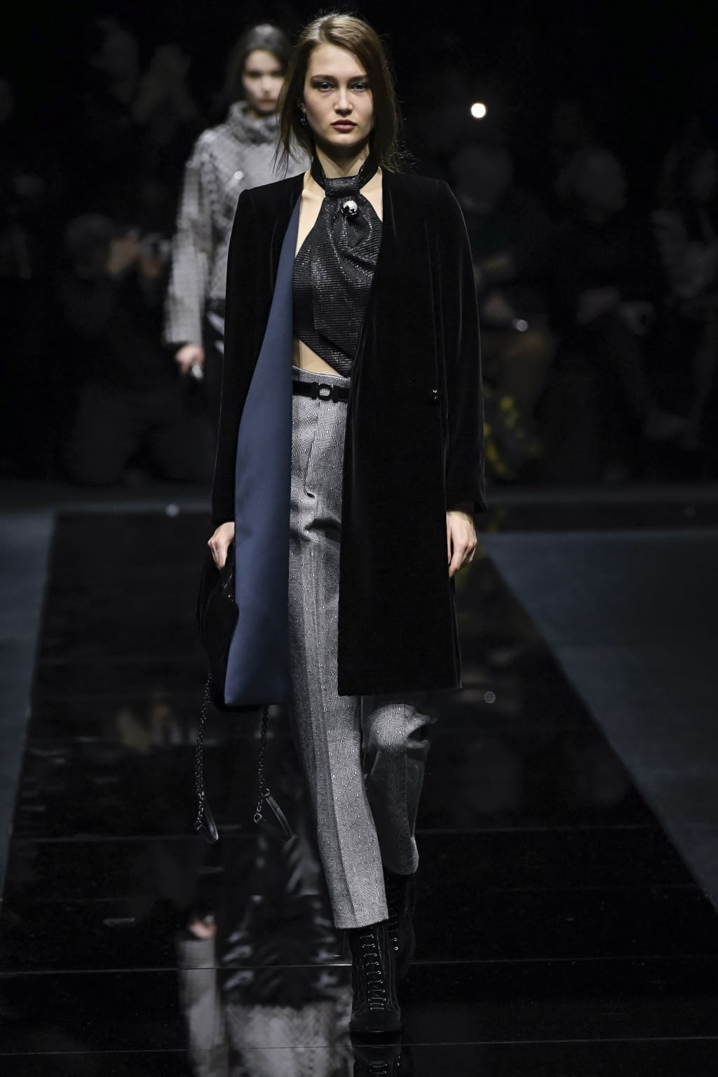 Fashion Week Milan Fall/Winter 2020 look 36 from the Emporio Armani collection womenswear