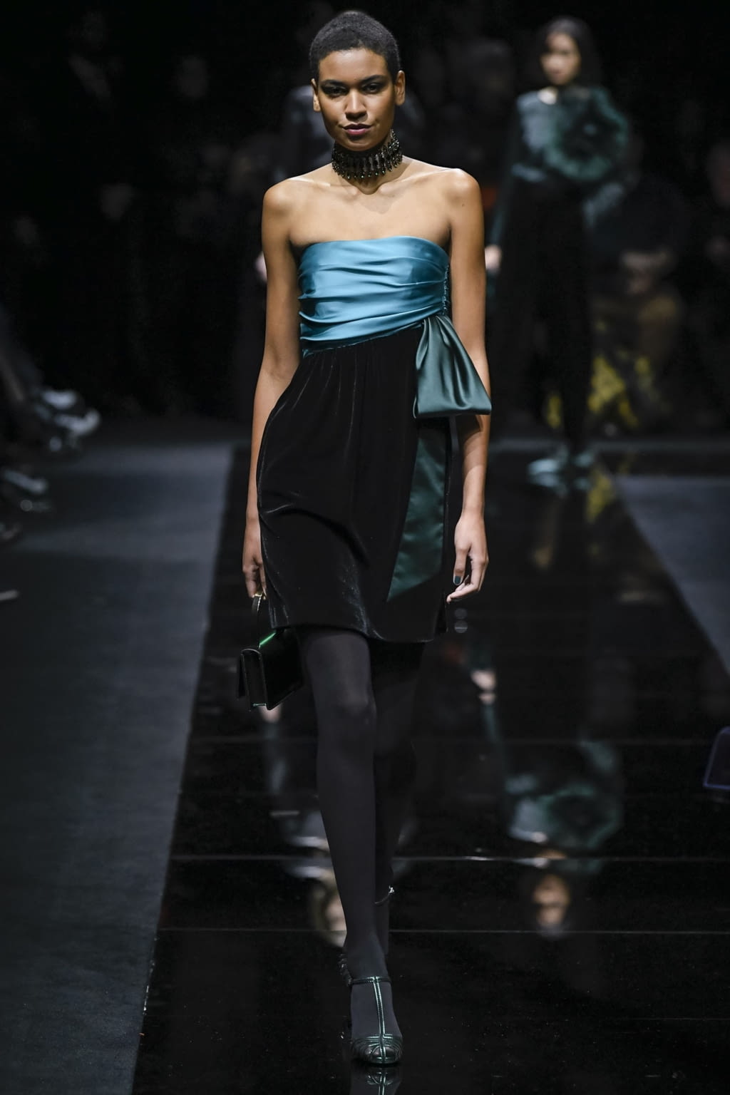 Fashion Week Milan Fall/Winter 2020 look 57 from the Emporio Armani collection 女装