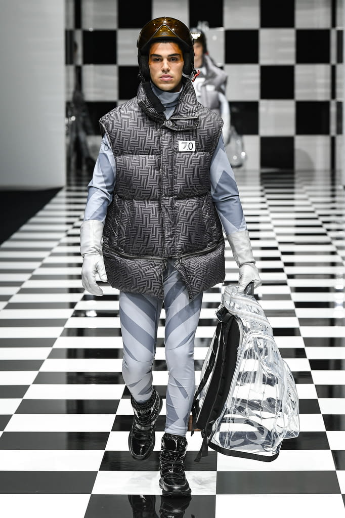 Fashion Week Milan Fall/Winter 2022 look 77 from the Emporio Armani collection womenswear