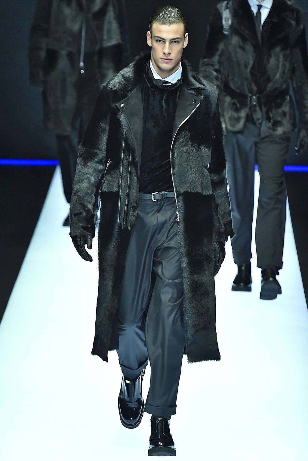 Fashion Week Milan Fall/Winter 2018 look 7 from the Emporio Armani collection 男装