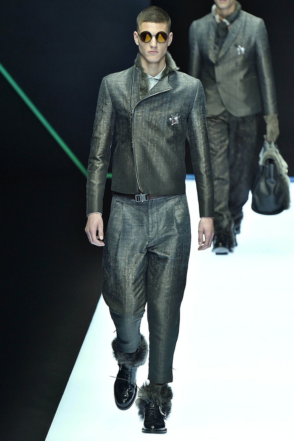 Fashion Week Milan Fall/Winter 2018 look 27 from the Emporio Armani collection 男装