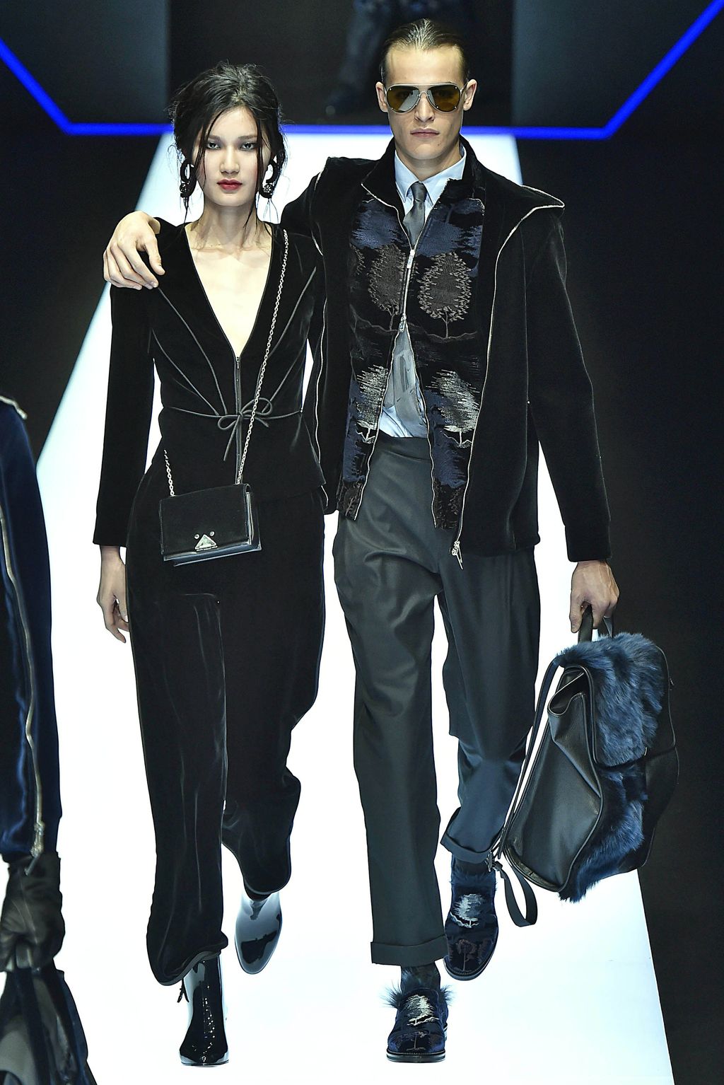 Fashion Week Milan Fall/Winter 2018 look 54 from the Emporio Armani collection menswear