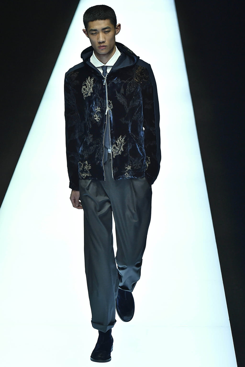 Fashion Week Milan Fall/Winter 2018 look 63 from the Emporio Armani collection menswear