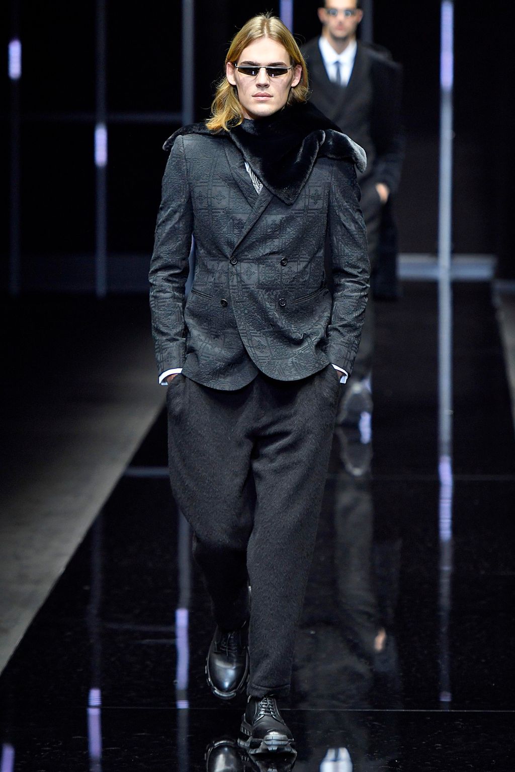 Fashion Week Milan Fall/Winter 2019 look 5 from the Emporio Armani collection 男装