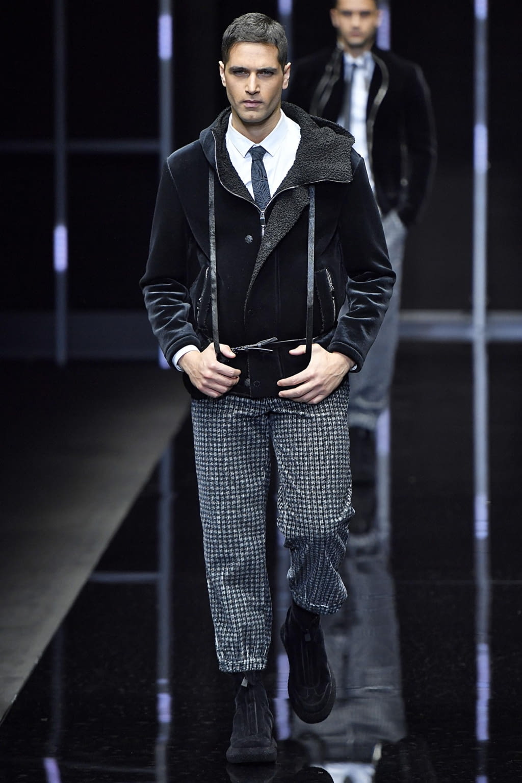 Fashion Week Milan Fall/Winter 2019 look 7 from the Emporio Armani collection 男装