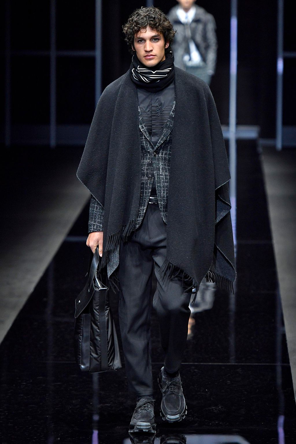 Fashion Week Milan Fall/Winter 2019 look 9 from the Emporio Armani collection 男装