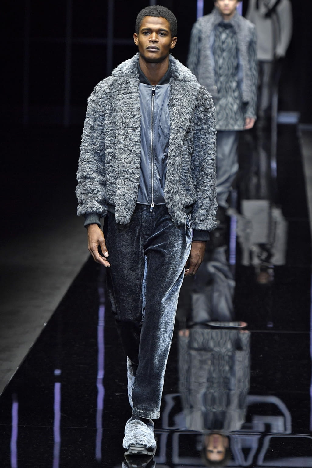 Fashion Week Milan Fall/Winter 2019 look 23 from the Emporio Armani collection menswear