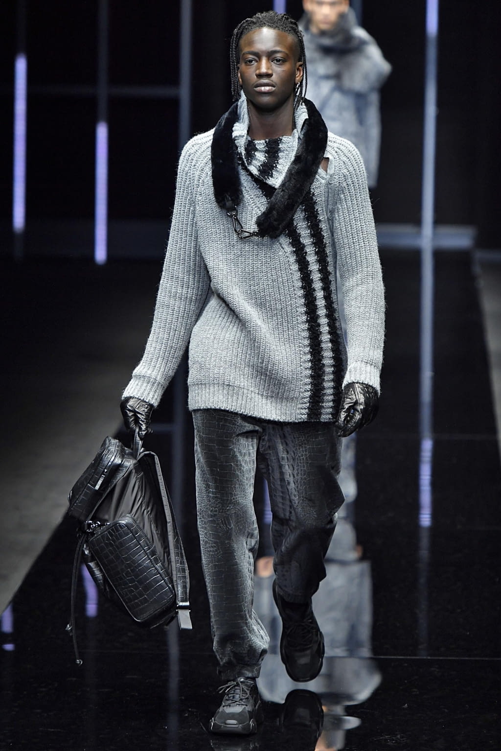 Fashion Week Milan Fall/Winter 2019 look 25 from the Emporio Armani collection menswear