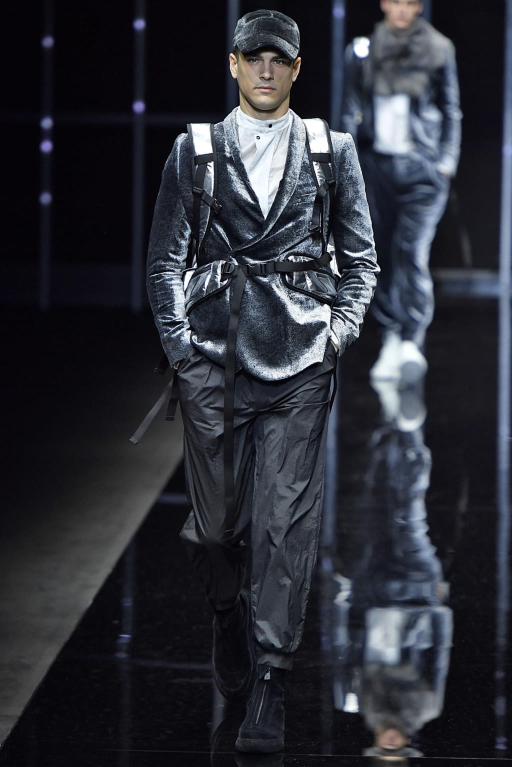 Fashion Week Milan Fall/Winter 2019 look 27 from the Emporio Armani collection menswear