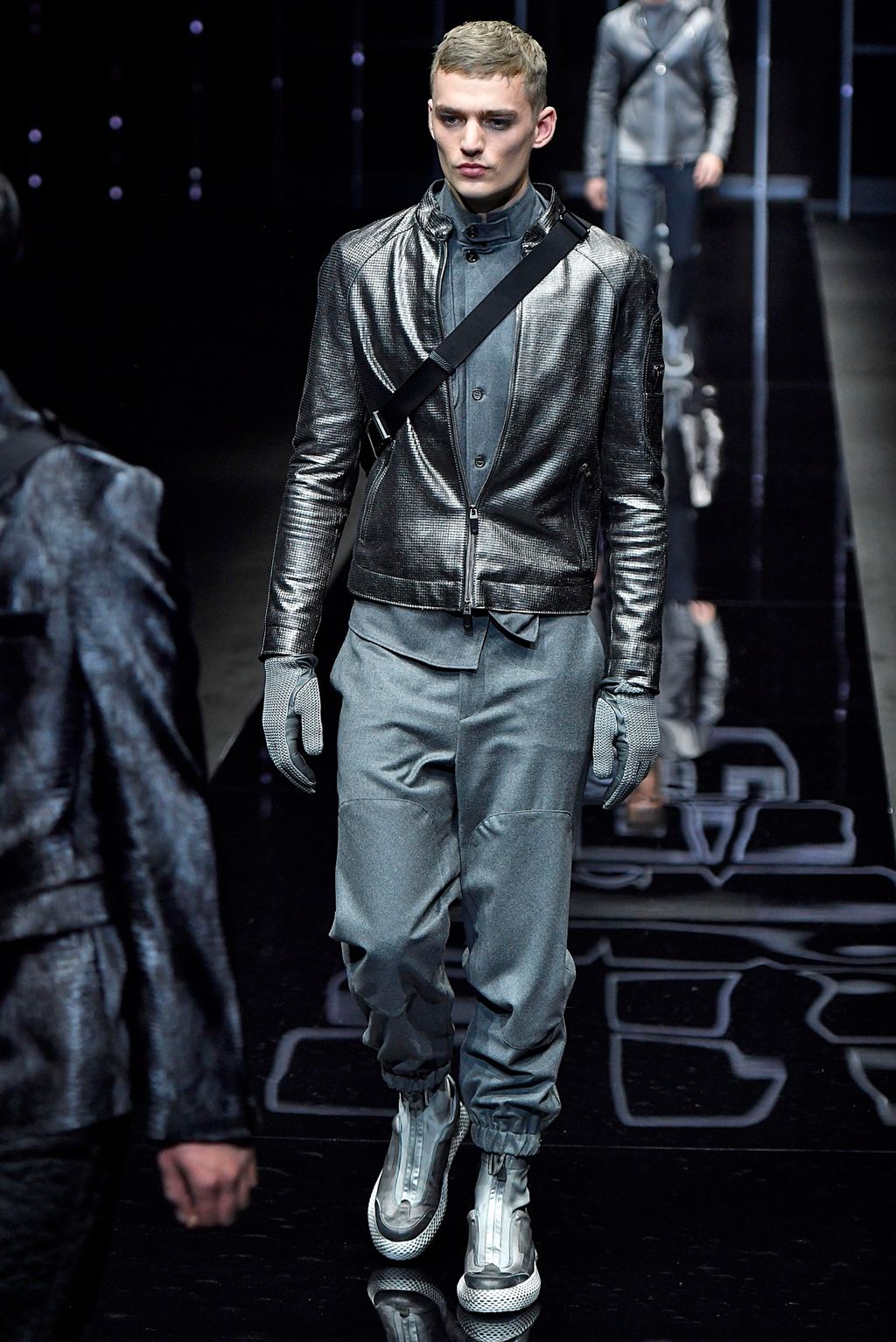 Fashion Week Milan Fall/Winter 2019 look 31 from the Emporio Armani collection 男装