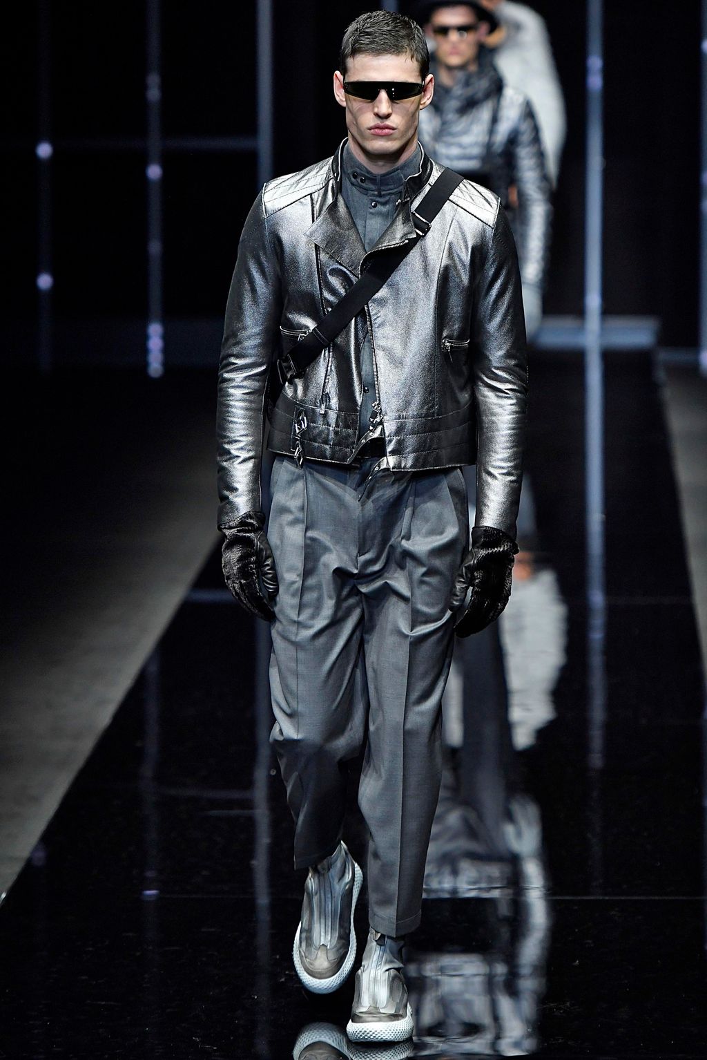 Fashion Week Milan Fall/Winter 2019 look 33 from the Emporio Armani collection menswear