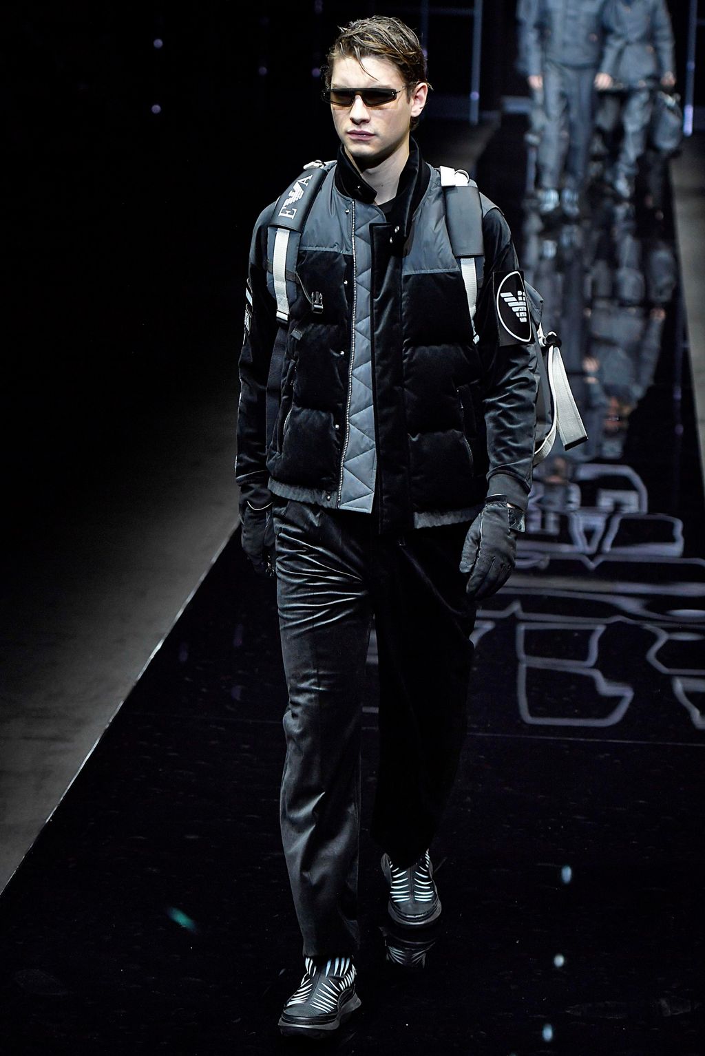 Fashion Week Milan Fall/Winter 2019 look 40 from the Emporio Armani collection 男装