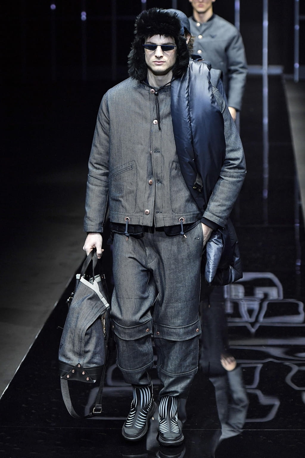 Fashion Week Milan Fall/Winter 2019 look 45 from the Emporio Armani collection menswear