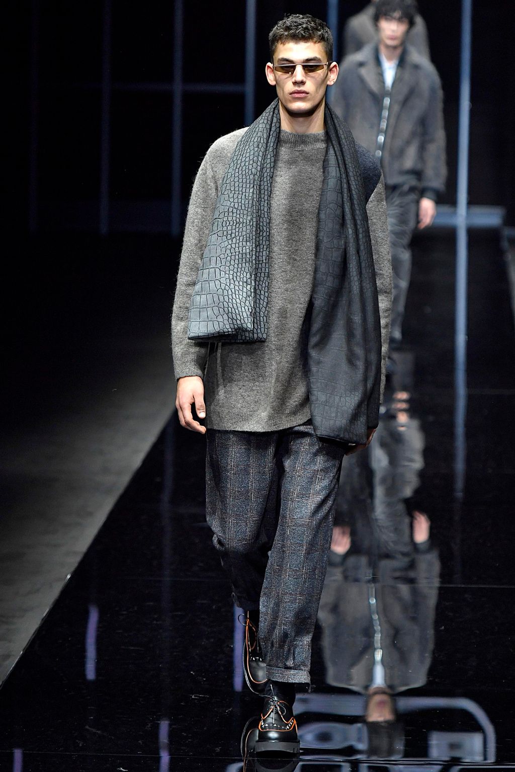 Fashion Week Milan Fall/Winter 2019 look 67 from the Emporio Armani collection 男装