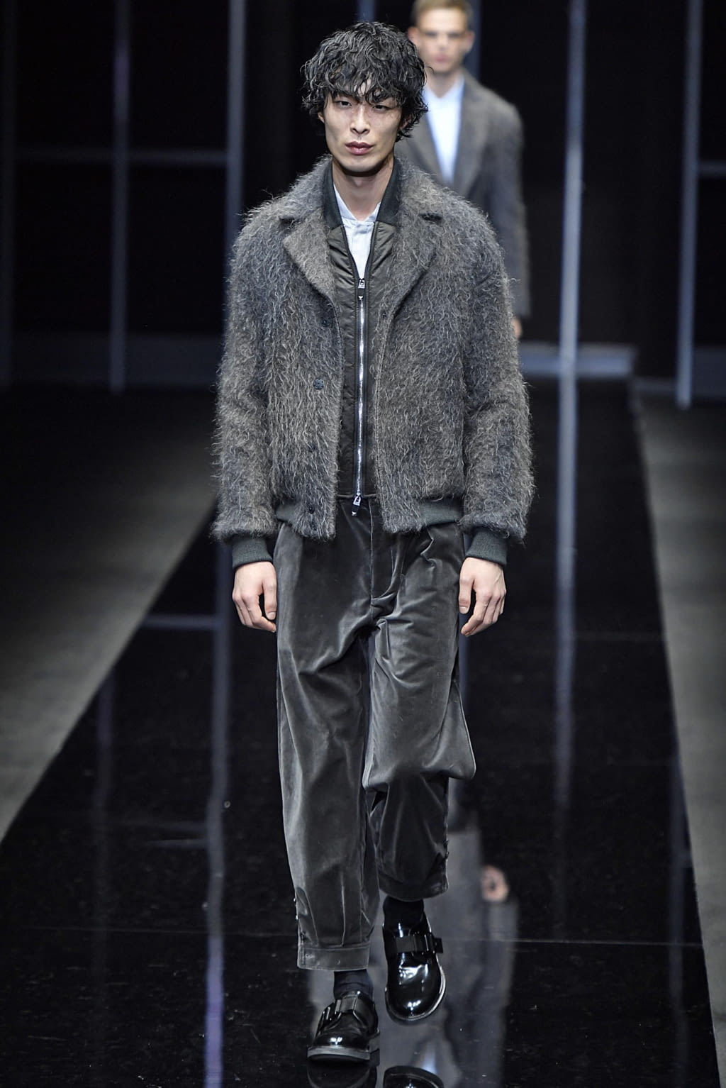 Fashion Week Milan Fall/Winter 2019 look 68 from the Emporio Armani collection menswear