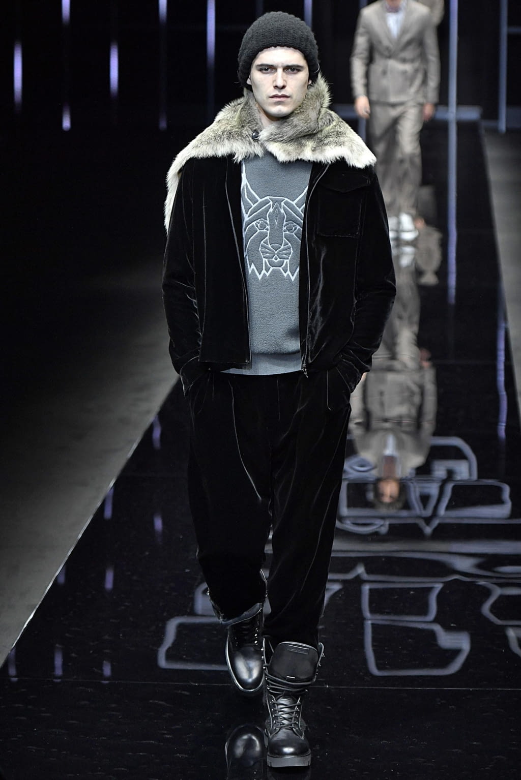 Fashion Week Milan Fall/Winter 2019 look 76 from the Emporio Armani collection menswear