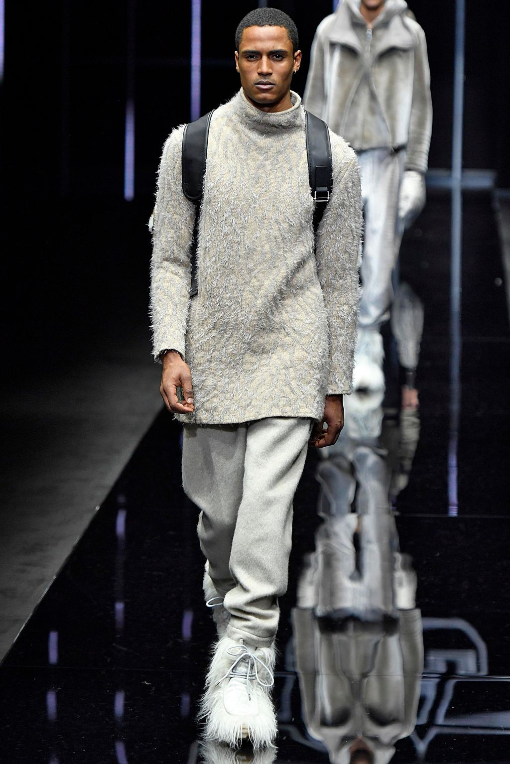 Fashion Week Milan Fall/Winter 2019 look 90 from the Emporio Armani collection menswear