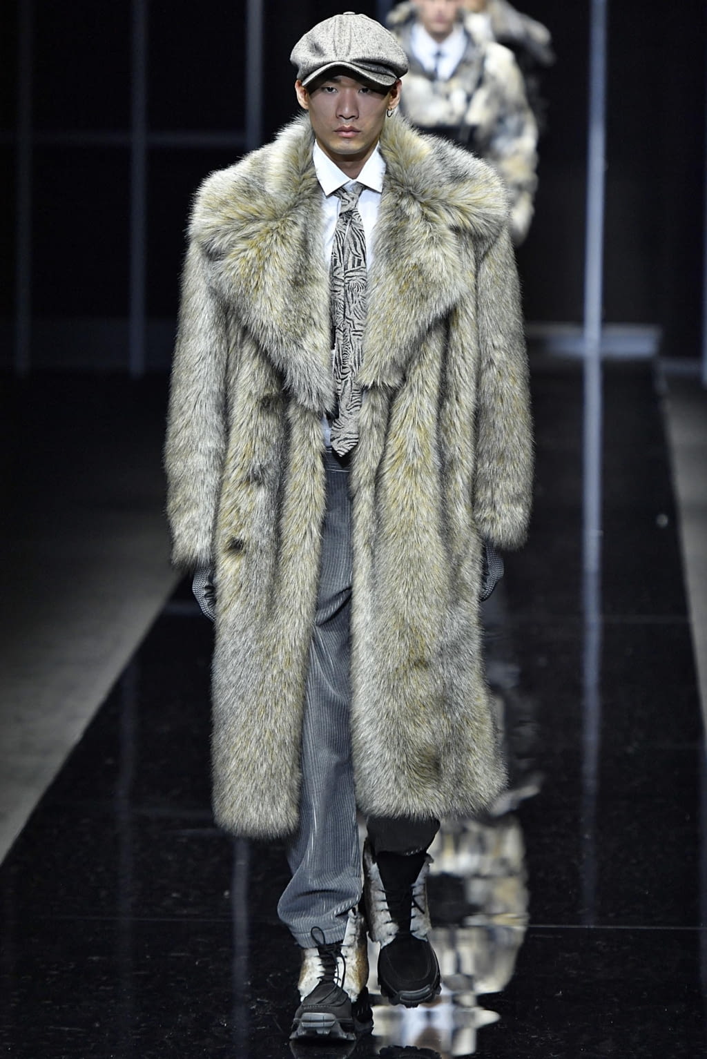 Fashion Week Milan Fall/Winter 2019 look 99 from the Emporio Armani collection menswear