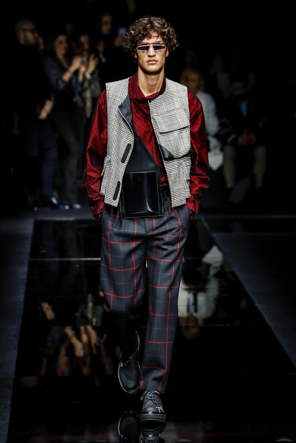 Fashion Week Milan Fall/Winter 2020 look 22 de la collection Emporio Armani menswear