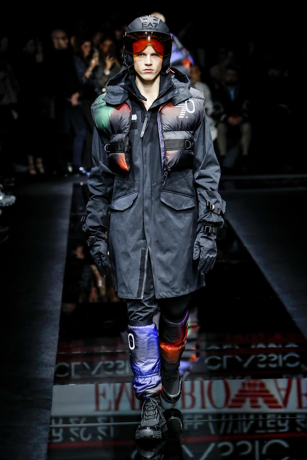 Fashion Week Milan Fall/Winter 2020 look 34 from the Emporio Armani collection menswear
