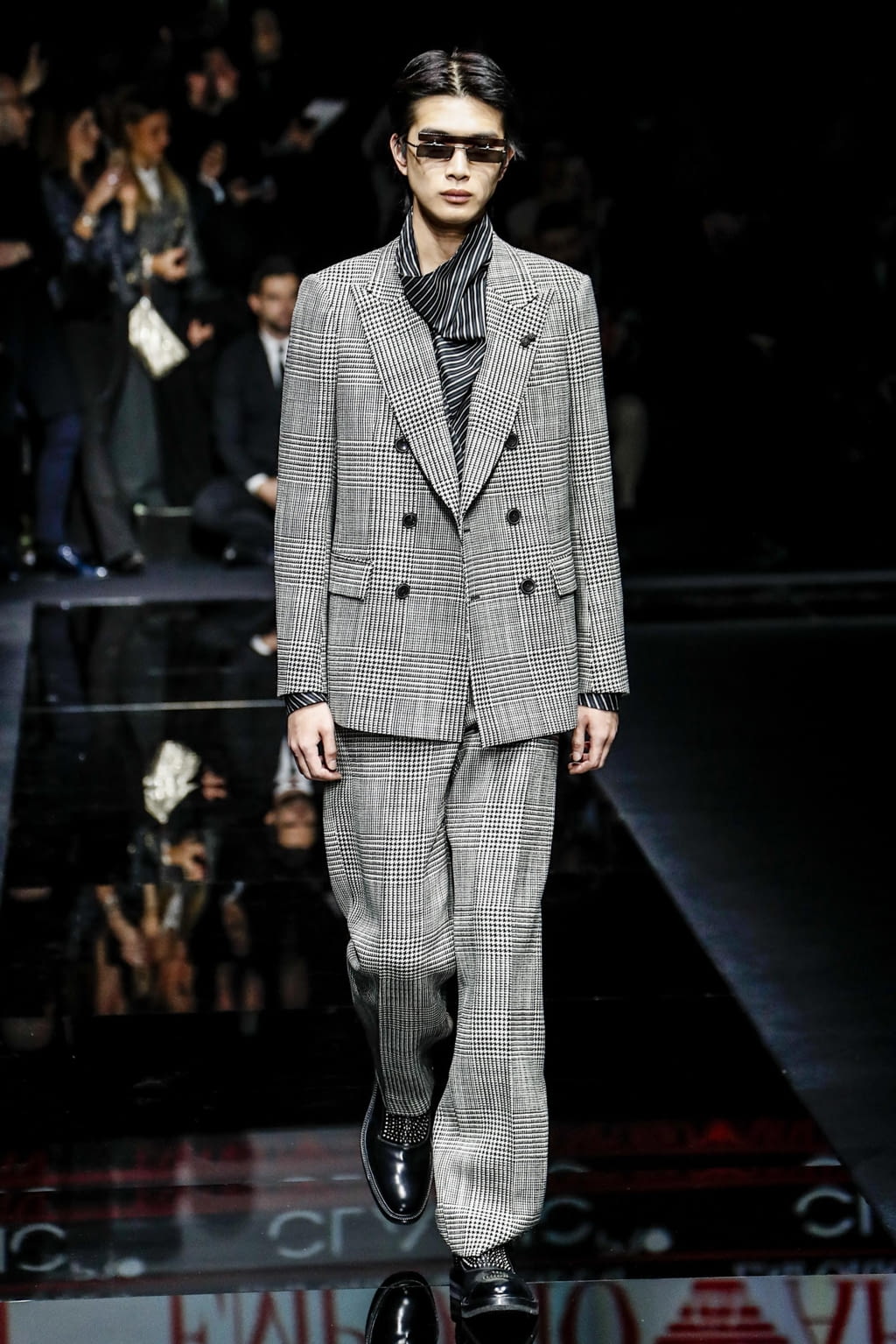 Fashion Week Milan Fall/Winter 2020 look 47 from the Emporio Armani collection 男装