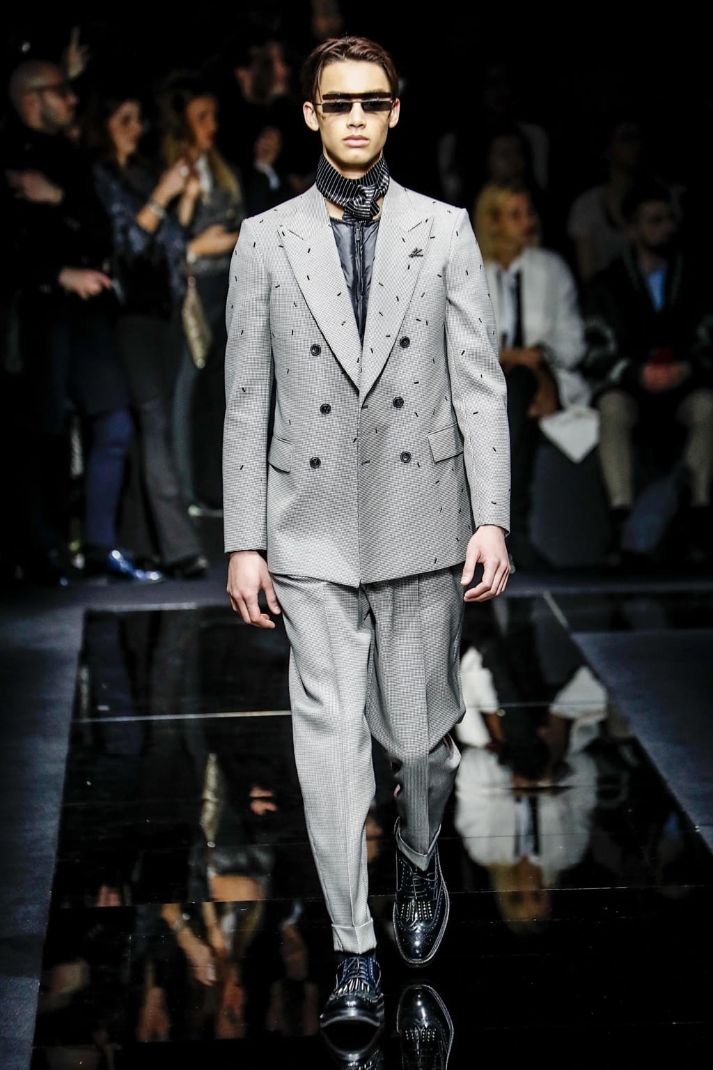 Fashion Week Milan Fall/Winter 2020 look 51 from the Emporio Armani collection 男装
