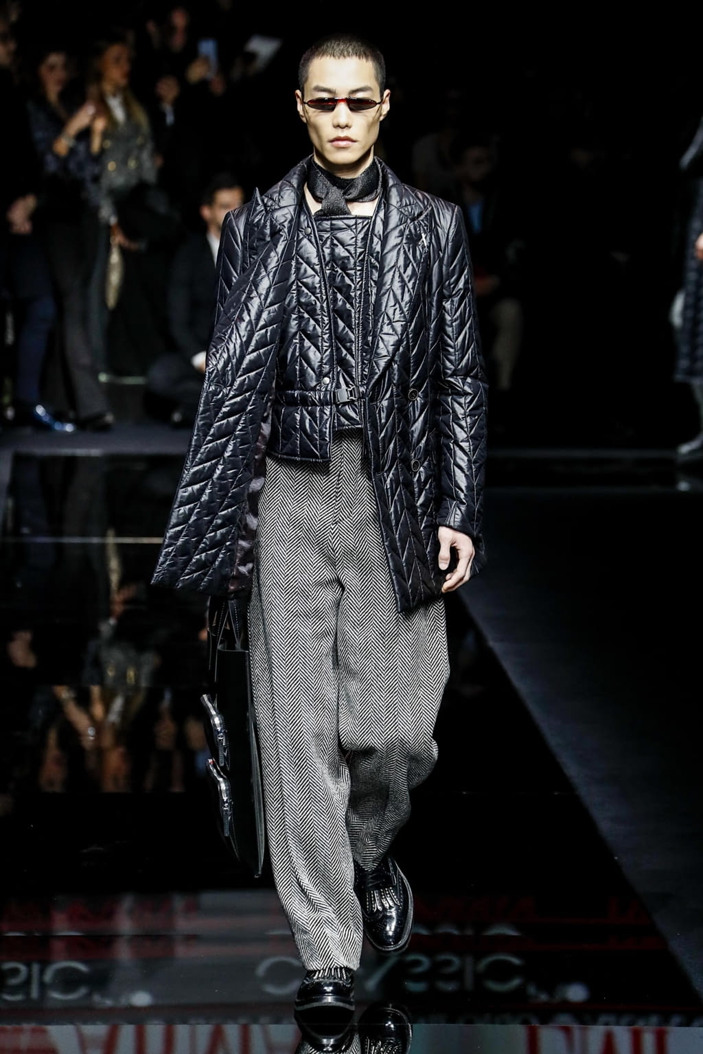 Fashion Week Milan Fall/Winter 2020 look 52 de la collection Emporio Armani menswear