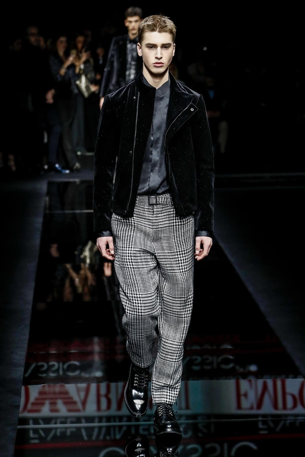 Fashion Week Milan Fall/Winter 2020 look 60 from the Emporio Armani collection 男装