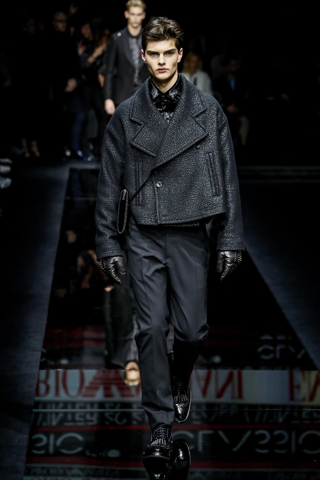 Fashion Week Milan Fall/Winter 2020 look 82 from the Emporio Armani collection 男装