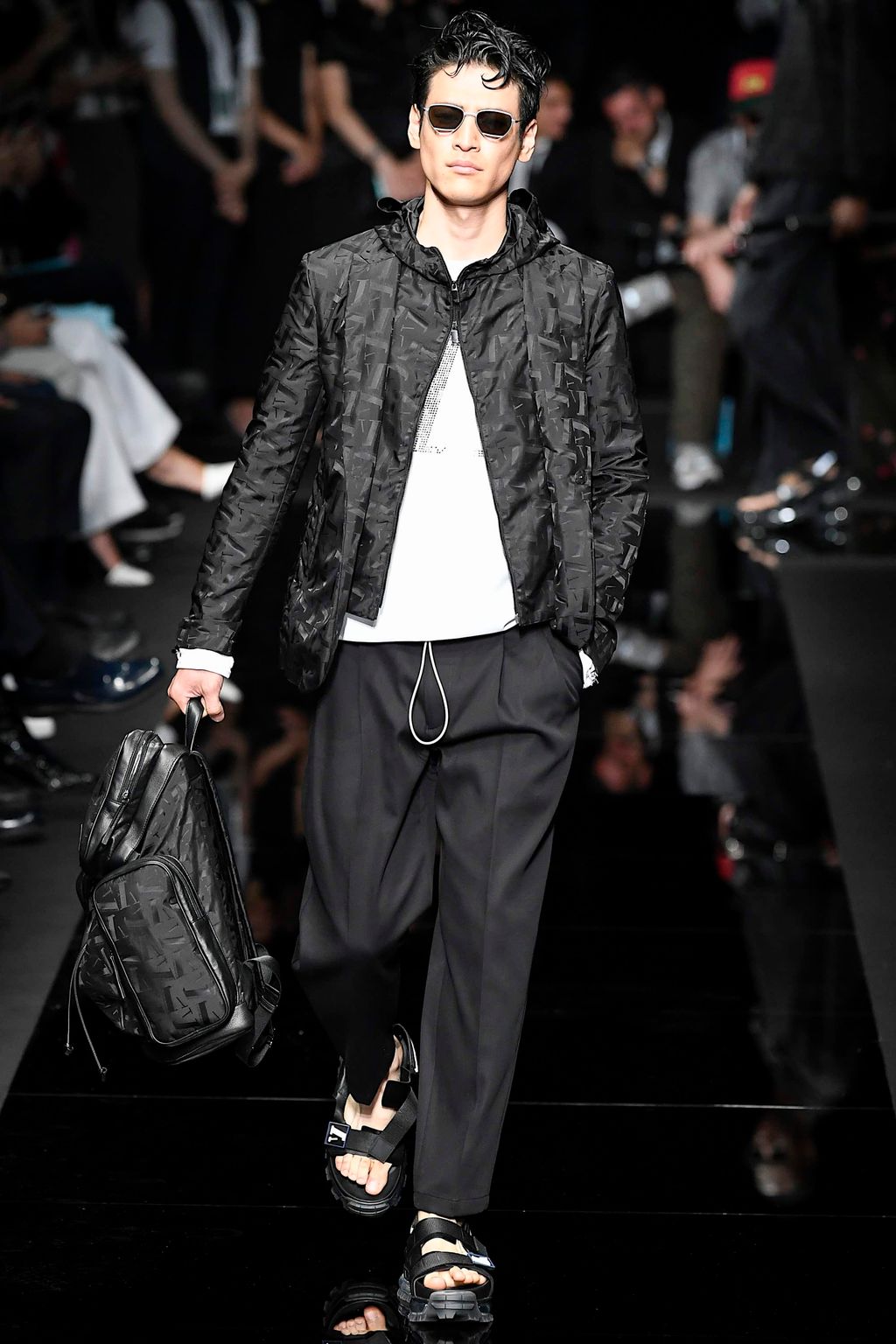 Fashion Week Milan Spring/Summer 2020 look 21 from the Emporio Armani collection menswear