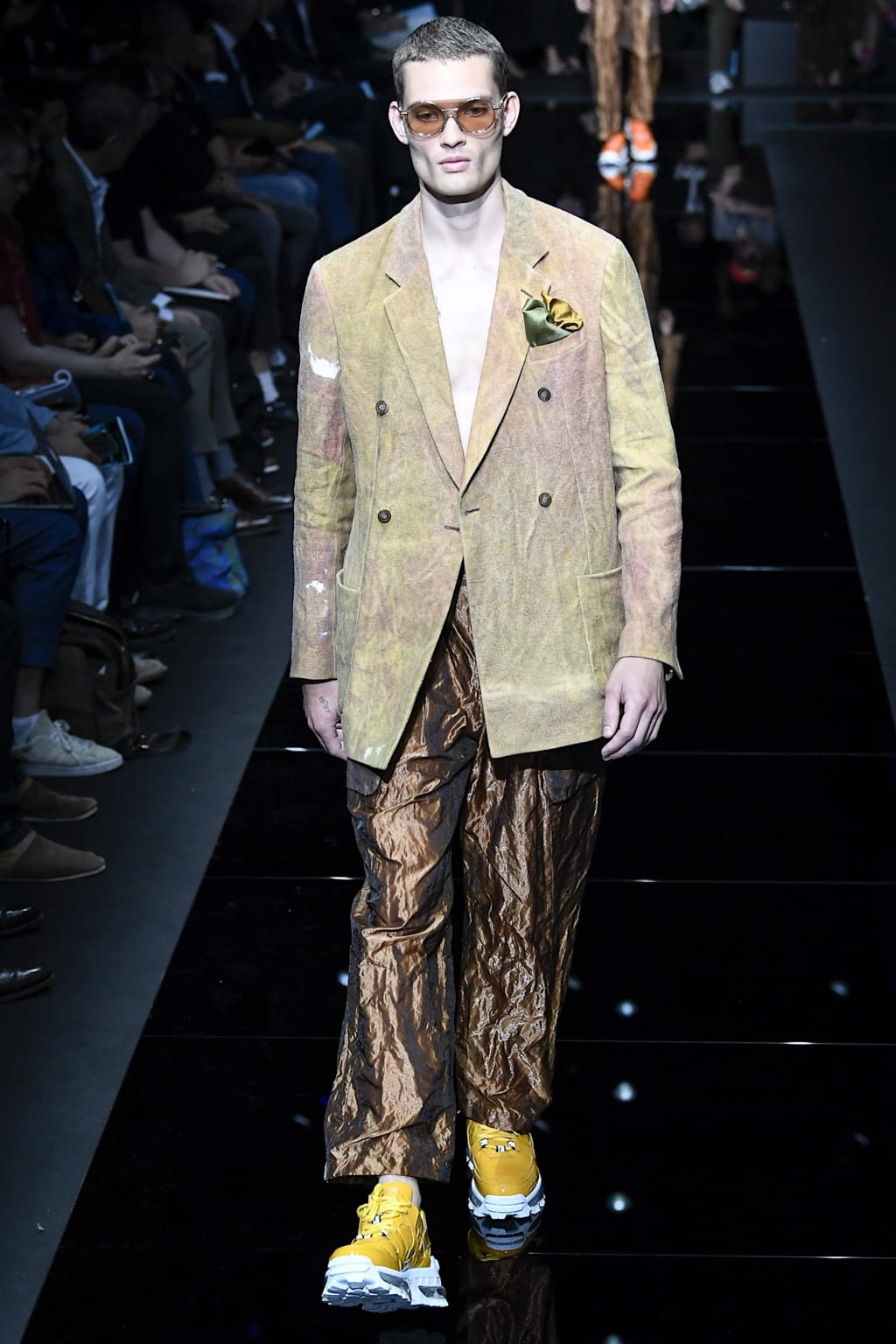 Fashion Week Milan Spring/Summer 2020 look 33 from the Emporio Armani collection menswear