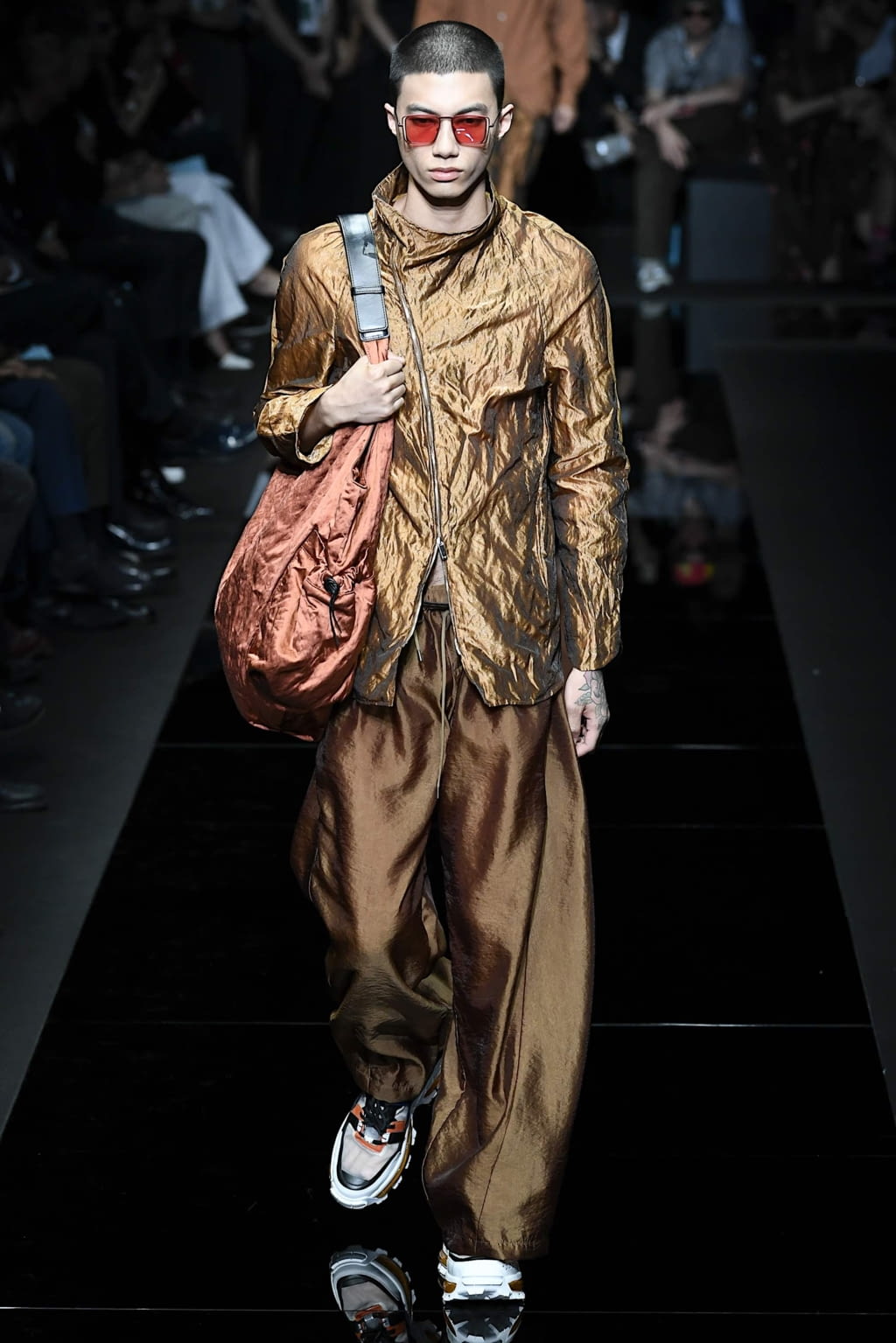 Fashion Week Milan Spring/Summer 2020 look 38 de la collection Emporio Armani menswear