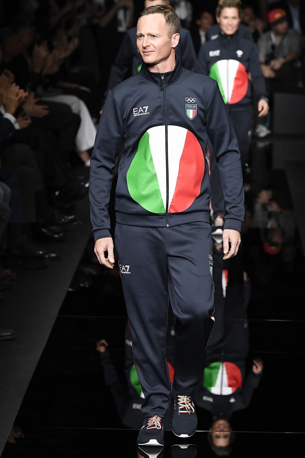 Fashion Week Milan Spring/Summer 2020 look 104 from the Emporio Armani collection 男装