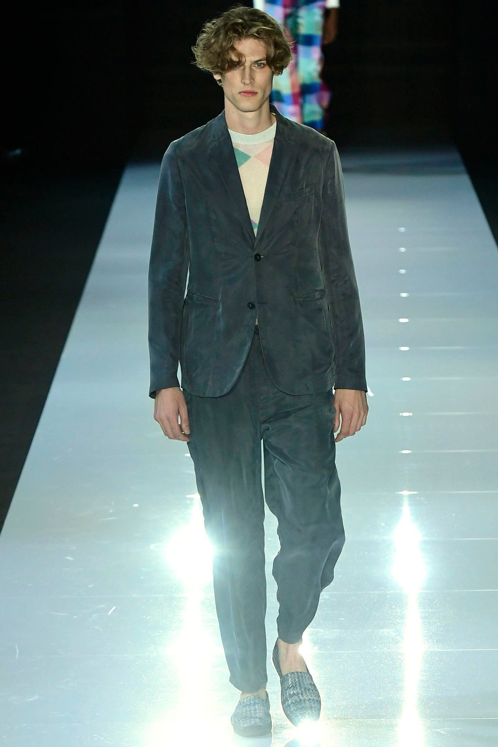 Fashion Week London Spring/Summer 2018 look 24 de la collection Emporio Armani womenswear