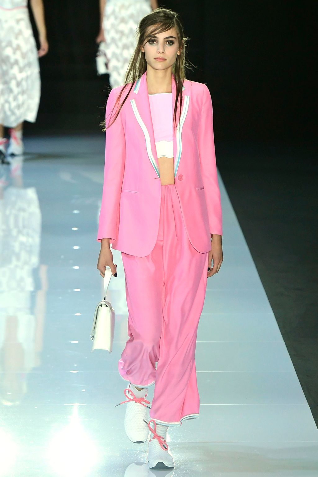 Fashion Week London Spring/Summer 2018 look 54 from the Emporio Armani collection womenswear
