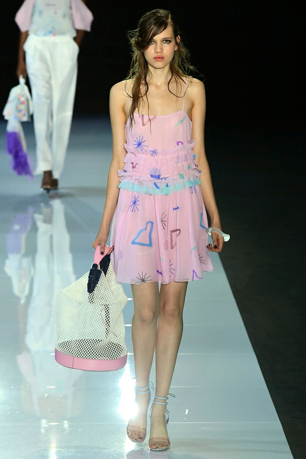 Fashion Week London Spring/Summer 2018 look 91 from the Emporio Armani collection womenswear