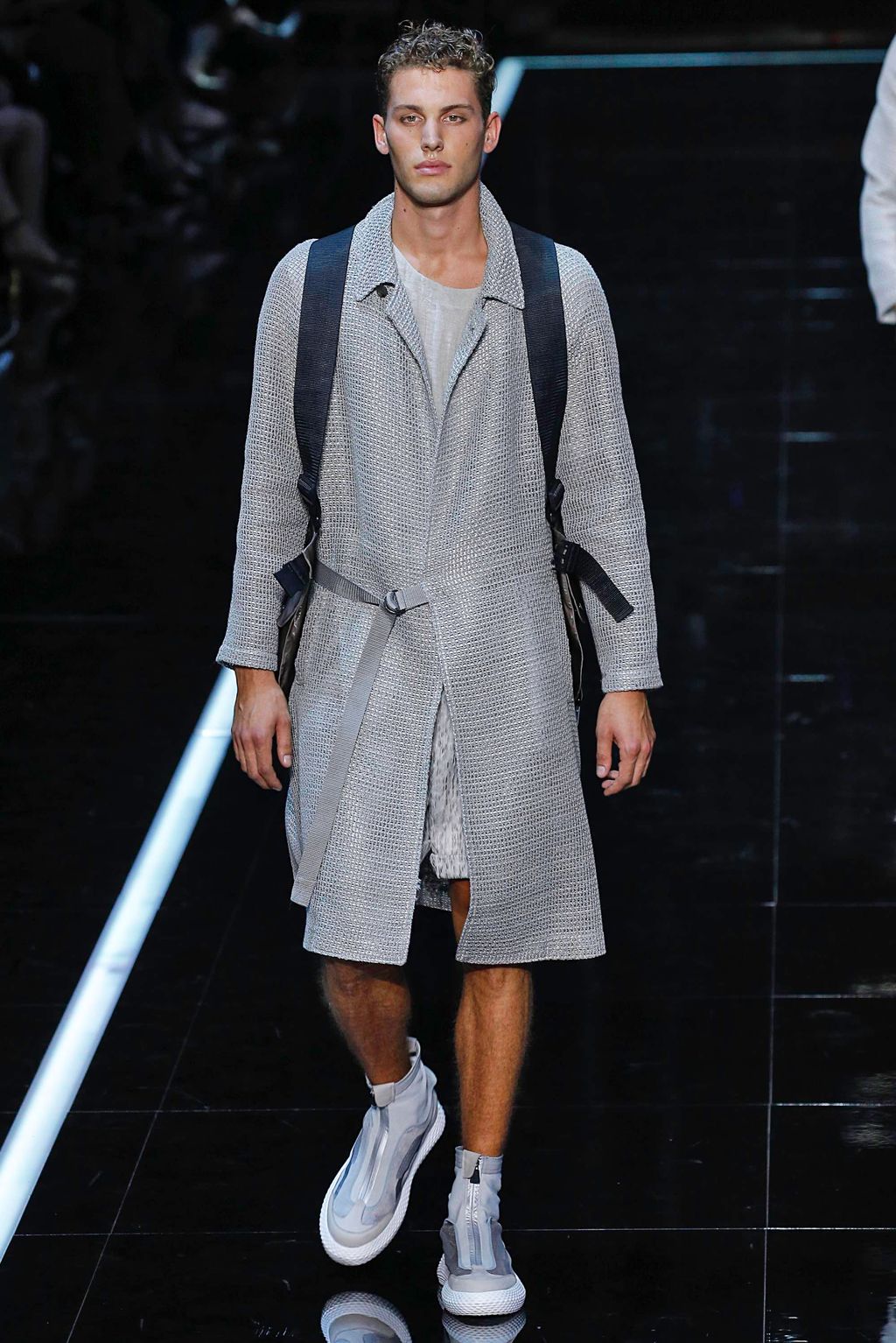 Fashion Week Milan Spring/Summer 2019 look 69 from the Emporio Armani collection womenswear