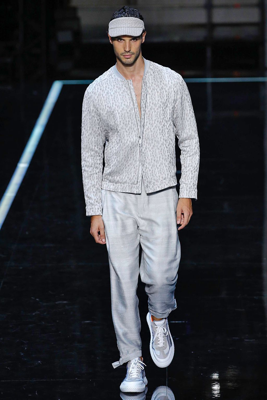 Fashion Week Milan Spring/Summer 2019 look 72 from the Emporio Armani collection womenswear