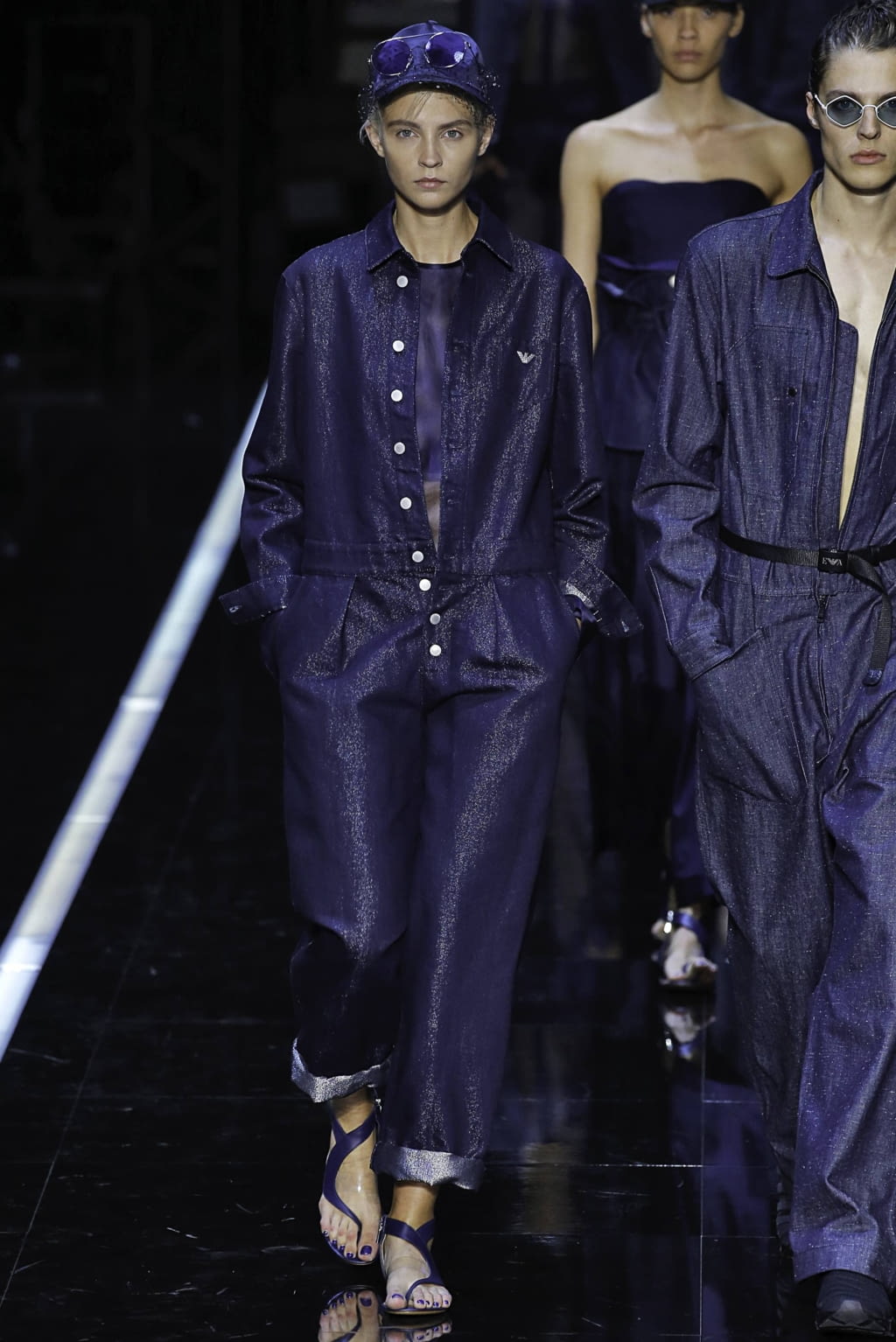 Fashion Week Milan Spring/Summer 2019 look 99 from the Emporio Armani collection 女装