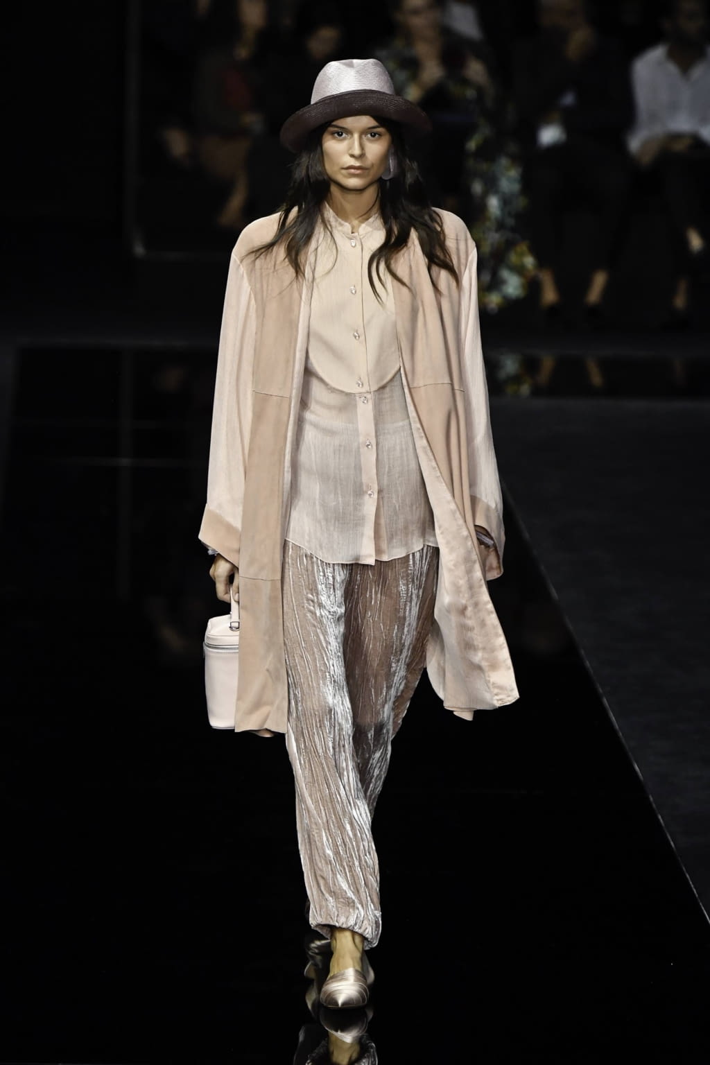 Fashion Week Milan Spring/Summer 2020 look 6 from the Emporio Armani collection womenswear